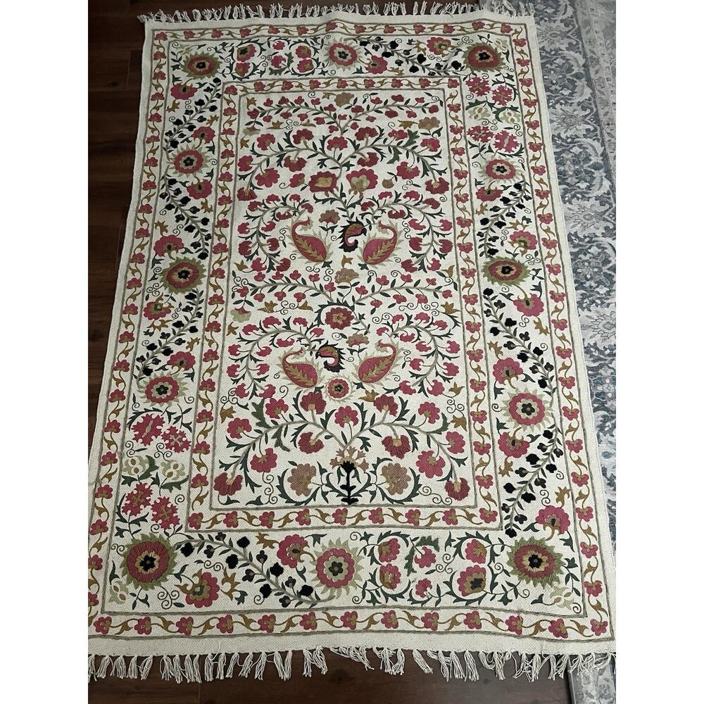WORLD MARKET Kaza Floral Traditional Embroidered Cotton Handcrafted Area Rug 4x6 - Picture 2 of 11